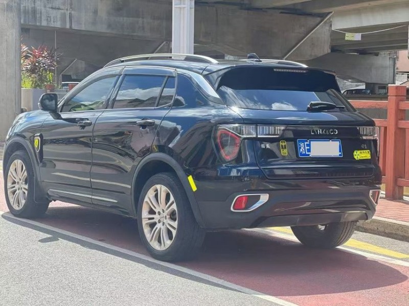 东莞19年领克016