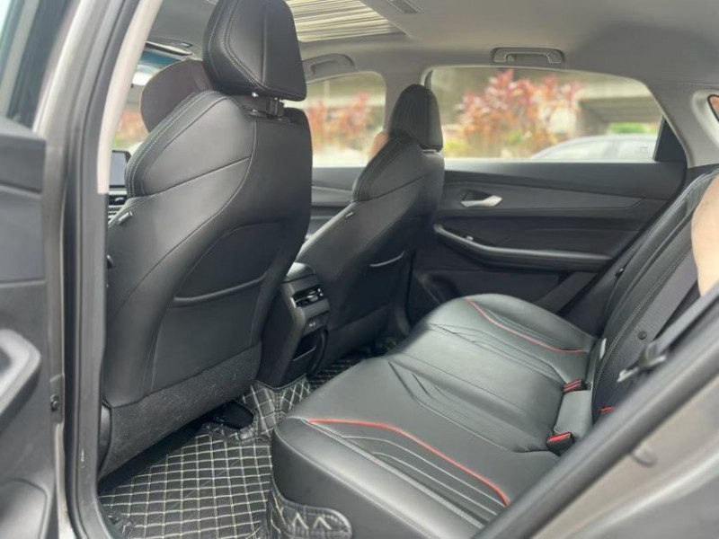 东莞23年吉利缤瑞3