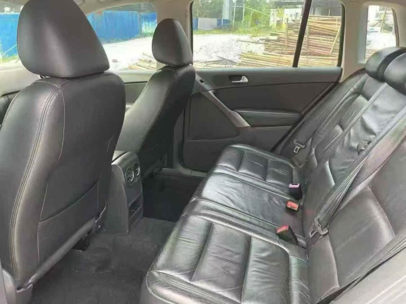 湛江12年大众途观6