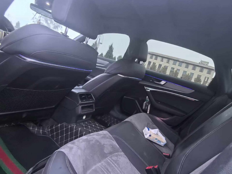 唐山21年奥迪A6L7