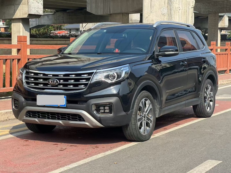 东莞20年起亚智跑3