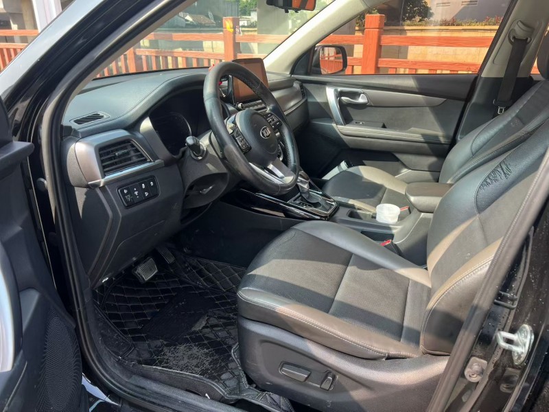 东莞20年起亚智跑4