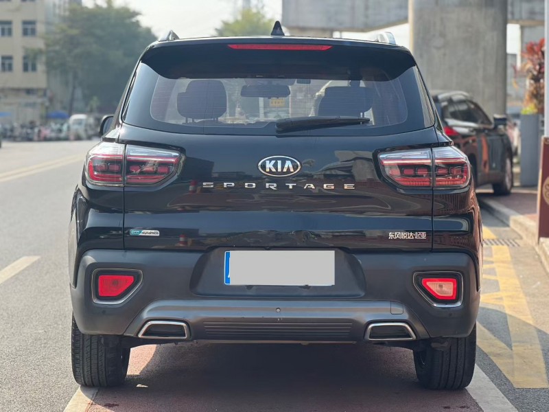 东莞20年起亚智跑9