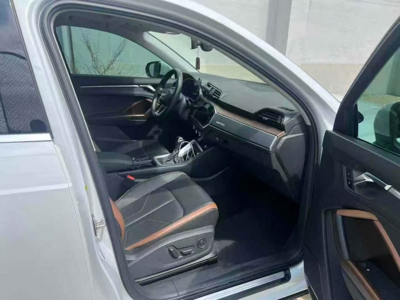 保定19年奥迪Q34