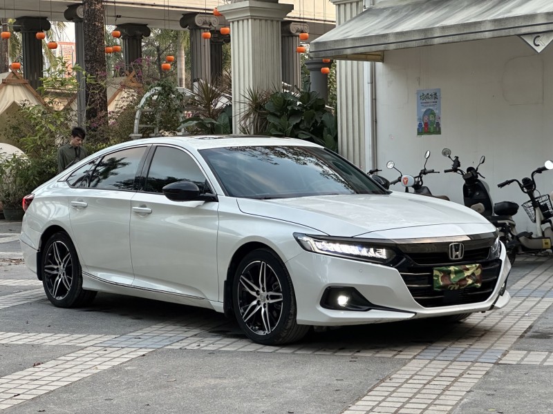 东莞23年本田雅阁2