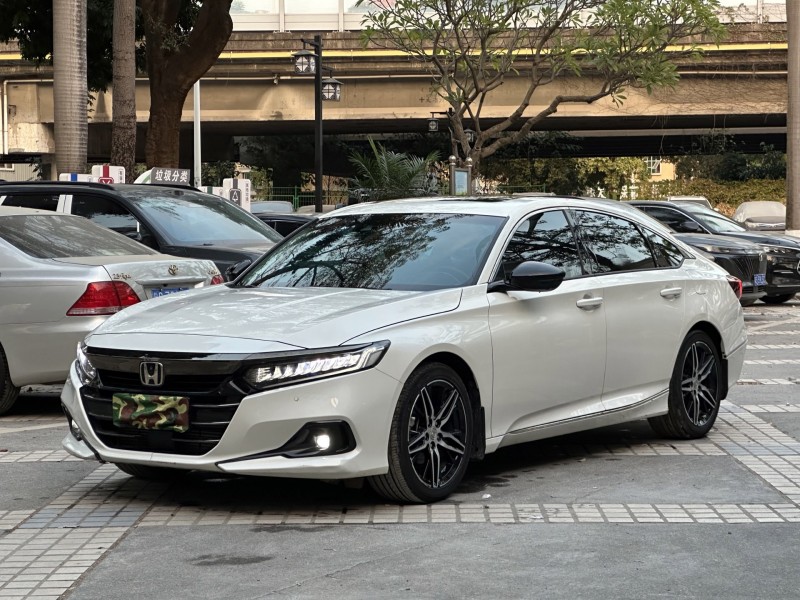 东莞23年本田雅阁3