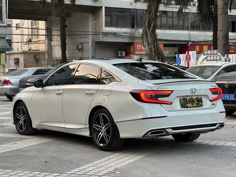 东莞23年本田雅阁7