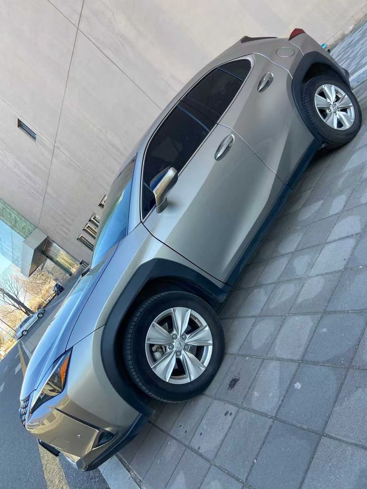 营口23年雷克萨斯UX5