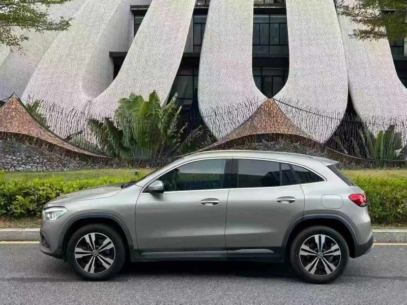 深圳21年奔驰GLA8