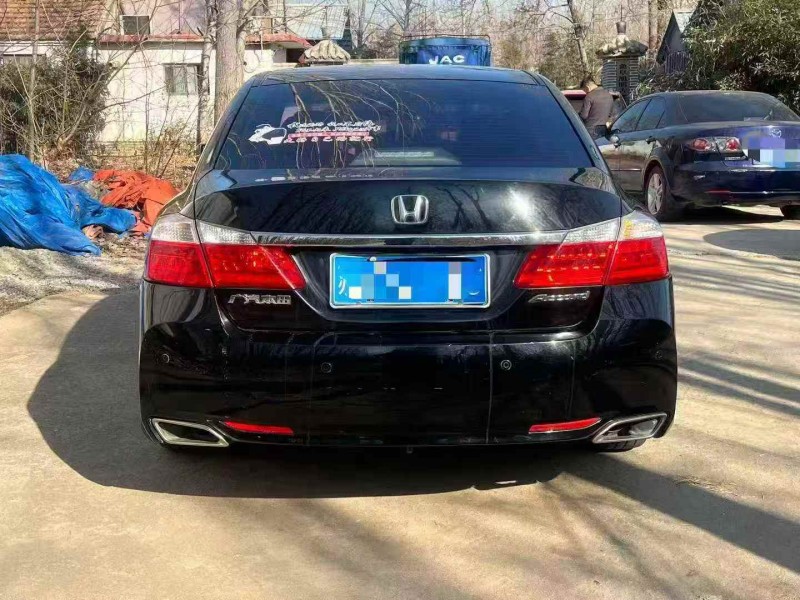 淄博16年本田雅阁9