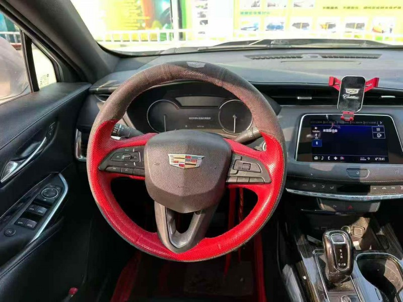 嘉兴19年凯迪拉克XT46