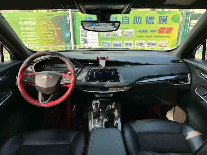 嘉兴19年凯迪拉克XT47