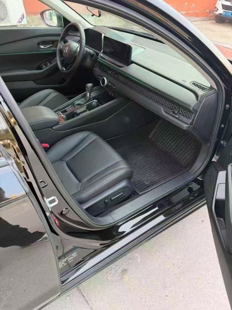 济宁25年本田雅阁6