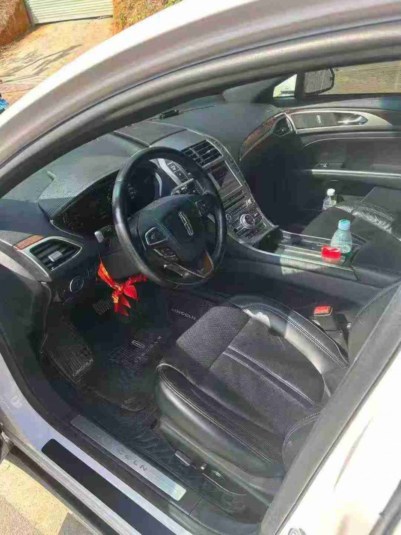 南宁17年林肯MKZ3