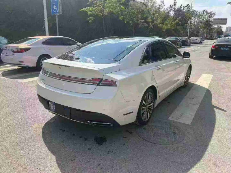 南宁17年林肯MKZ9