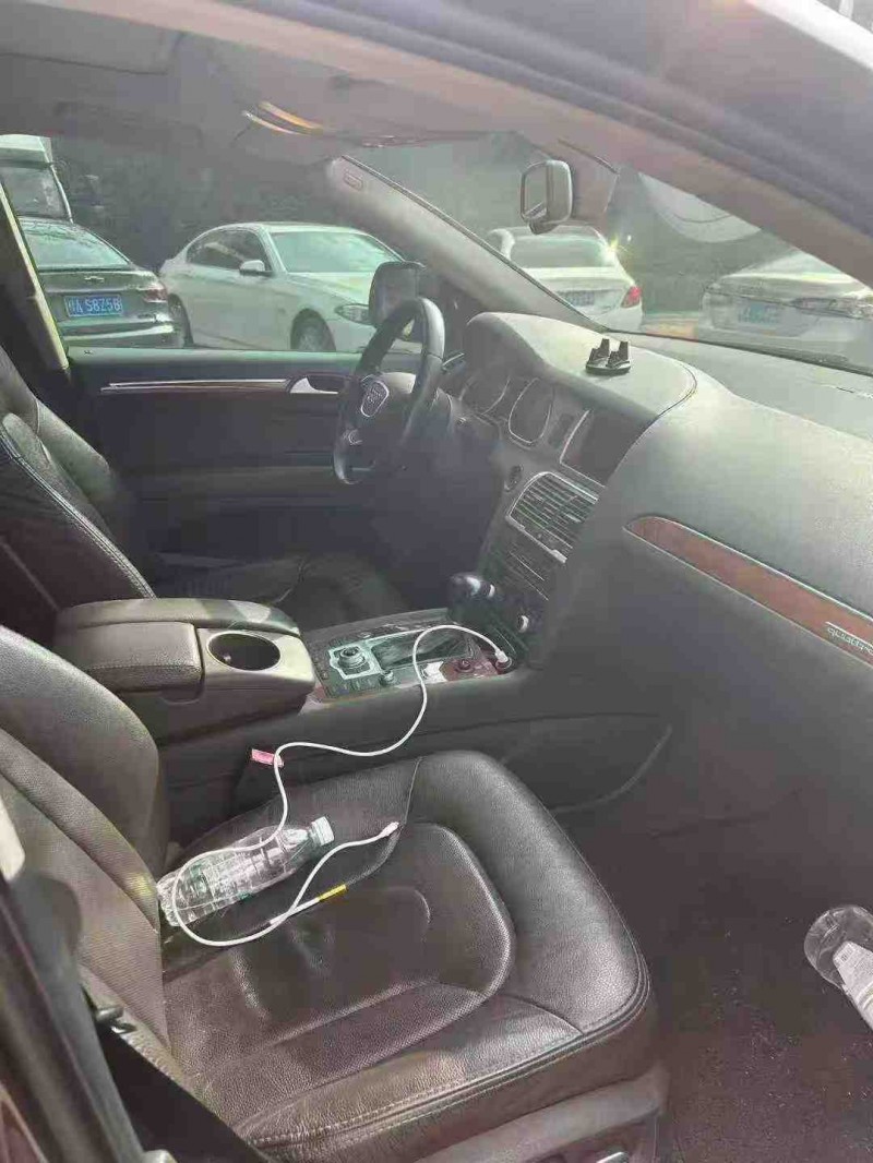 南宁15年奥迪Q75