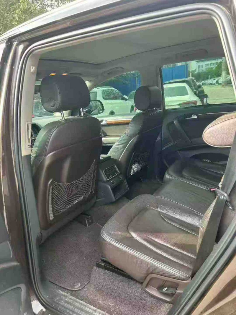 南宁15年奥迪Q76