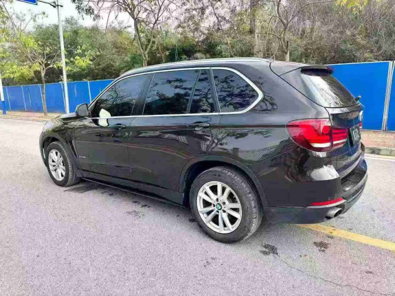 南宁17年宝马X57