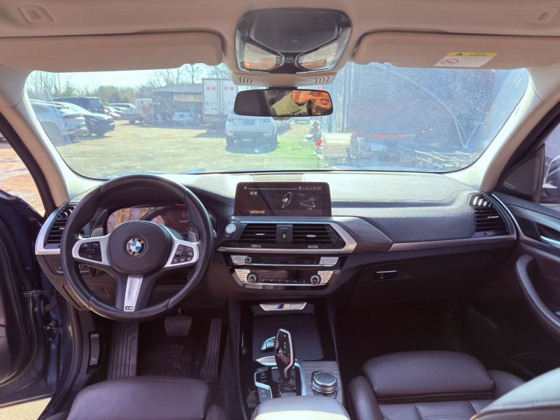 青岛20年宝马X34