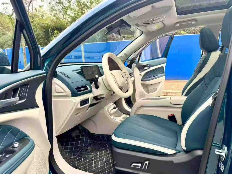 南宁25年长城汽车欧拉4