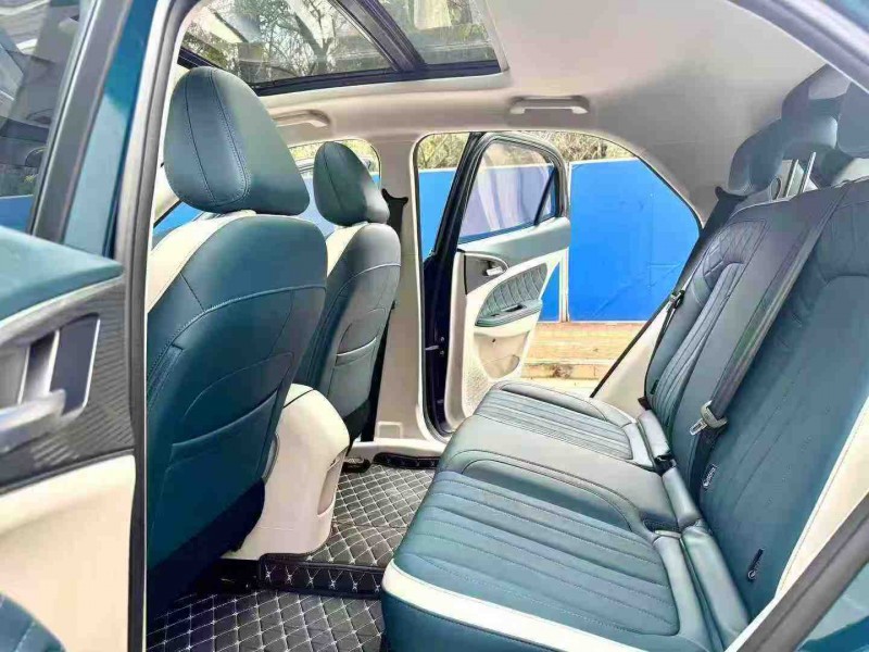 南宁25年长城汽车欧拉6