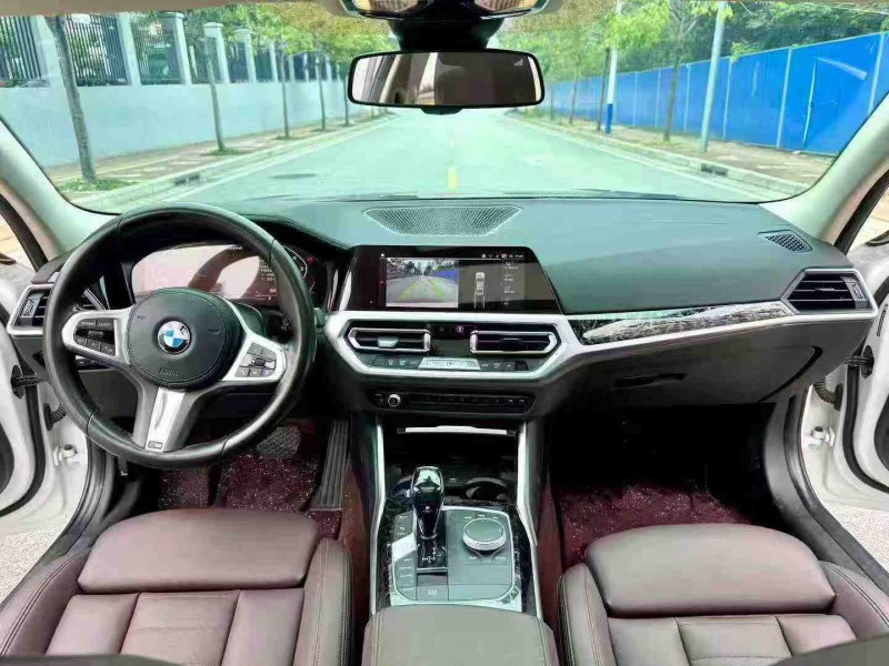 南宁19年宝马3系5