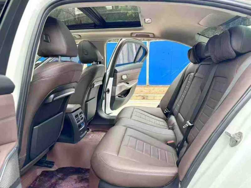 南宁19年宝马3系6