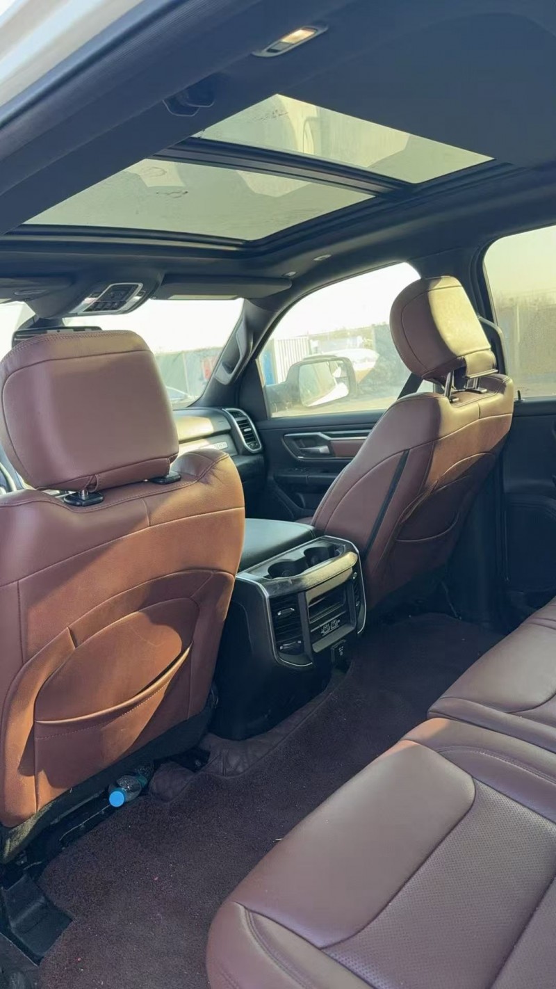 淄博19年道奇公羊5