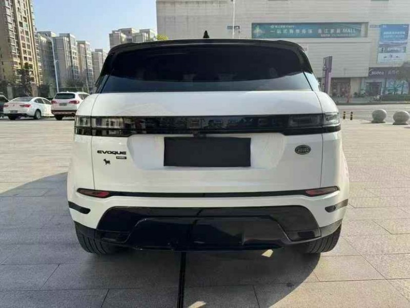 景德镇23年路虎极光9