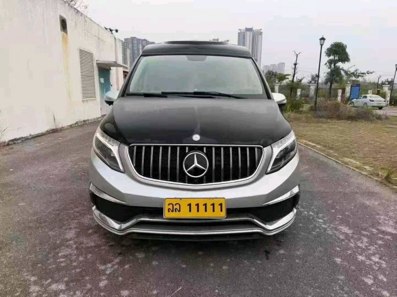 南宁20年奔驰威霆1