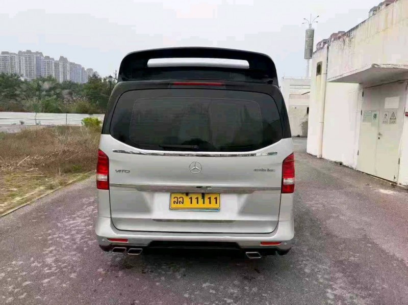 南宁20年奔驰威霆9