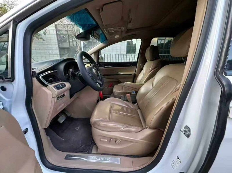 佛山21年别克GL84