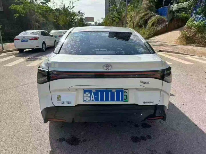 南宁23年丰田BZ3Pro9