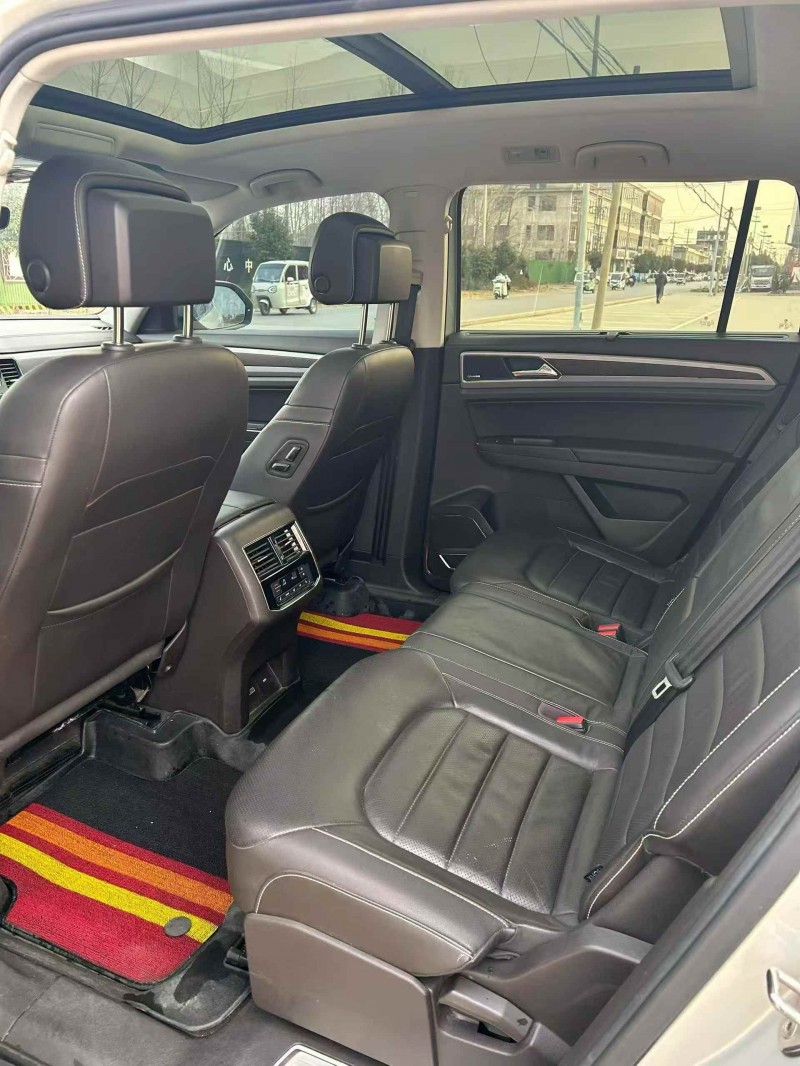 淮安18年大众途昂5