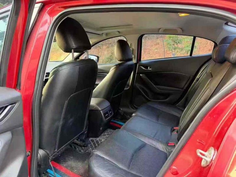 南宁17年马自达昂克赛拉6