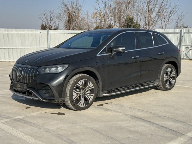 新乡25年奔驰EQE2