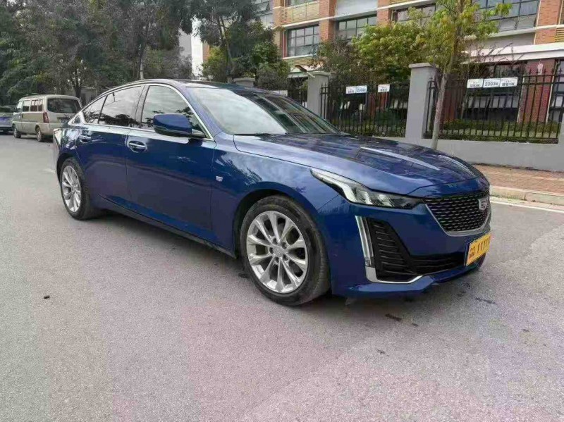 南宁20年凯迪拉克CT52