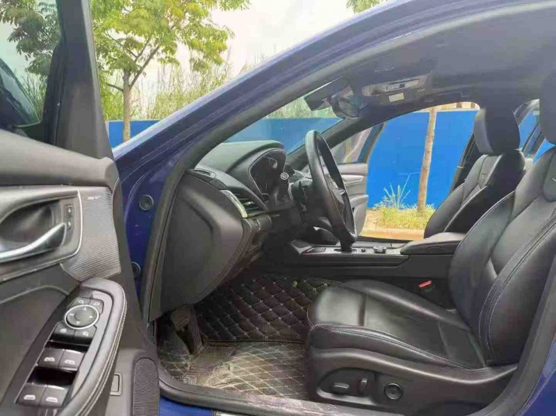 南宁20年凯迪拉克CT54