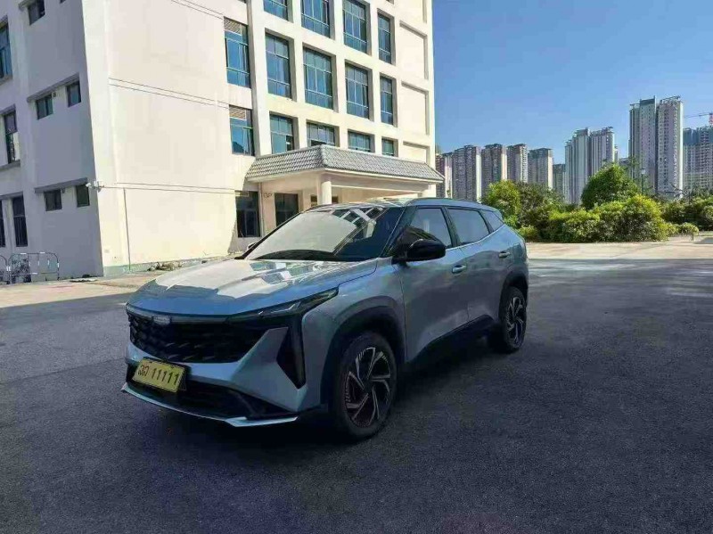 南宁23年吉利博越3