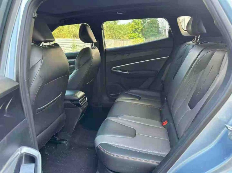 南宁23年吉利博越6