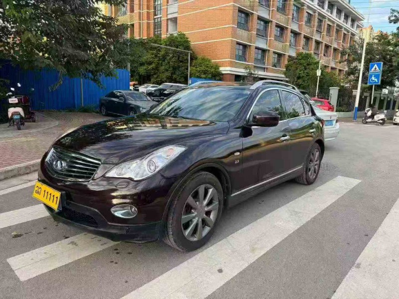 南宁14年英菲尼迪QX503