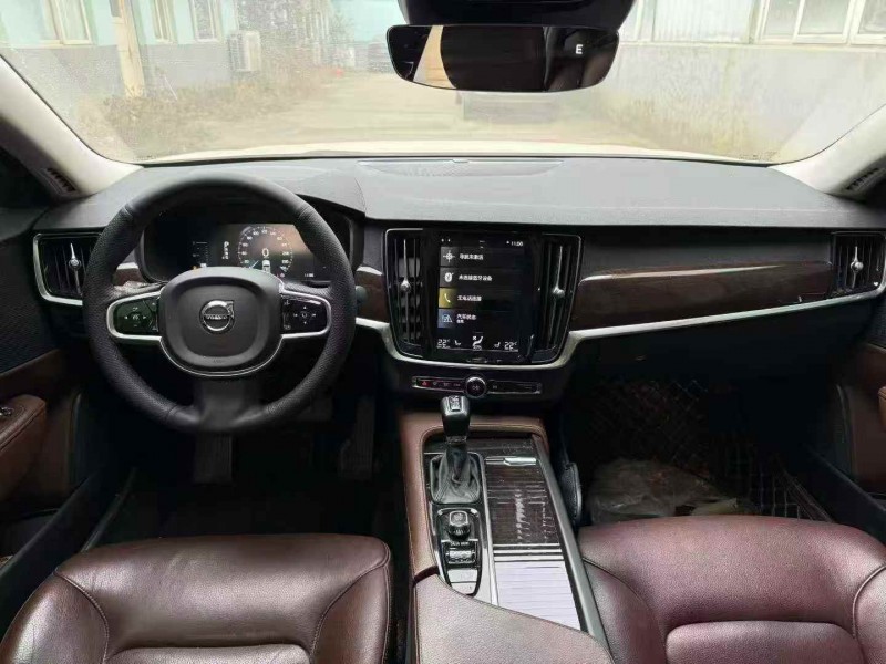 青岛17年沃尔沃S904