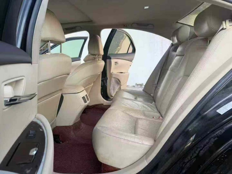 南宁10年雷克萨斯ES6