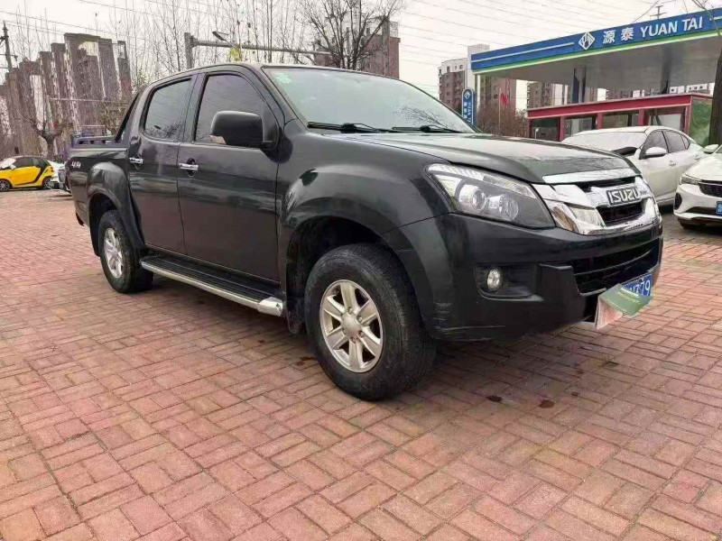 济宁23年五十铃铃拓2