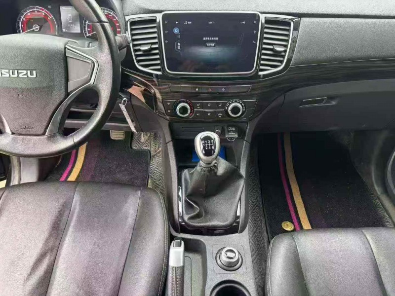 济宁23年五十铃铃拓5