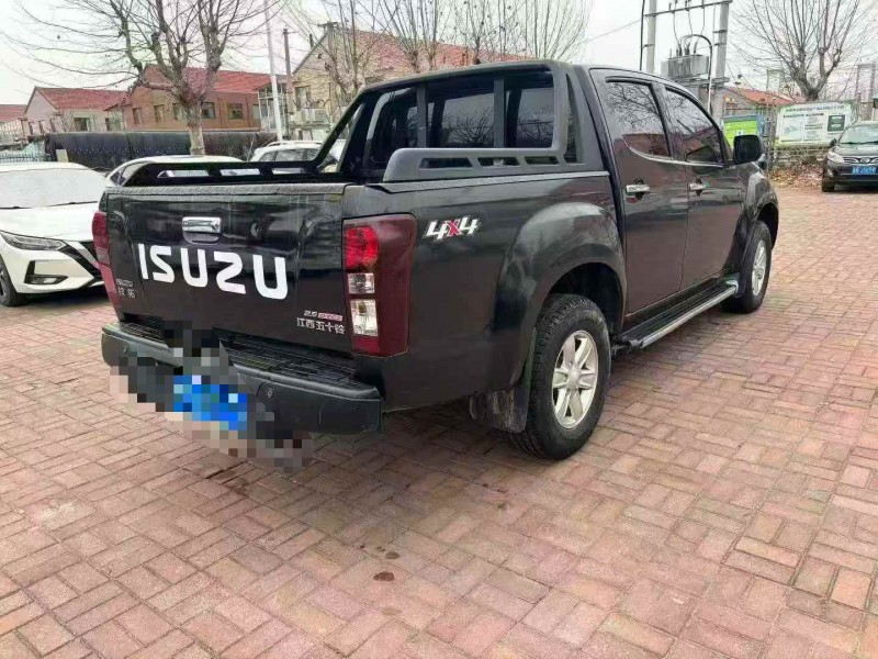 济宁23年五十铃铃拓7