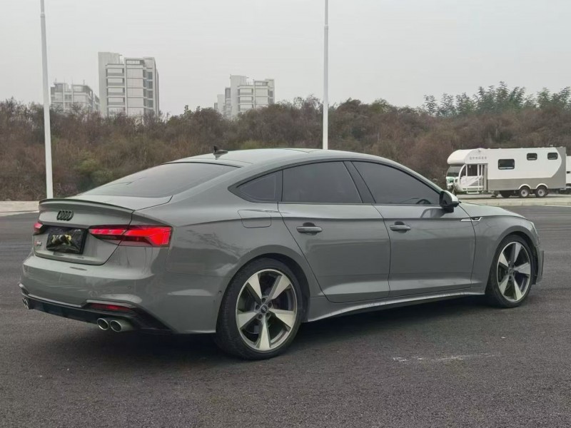 石家庄23年奥迪S54