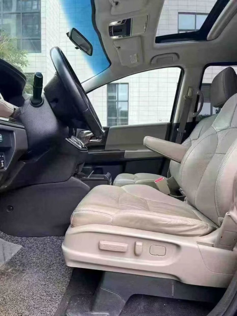 佛山17年本田奥德赛4