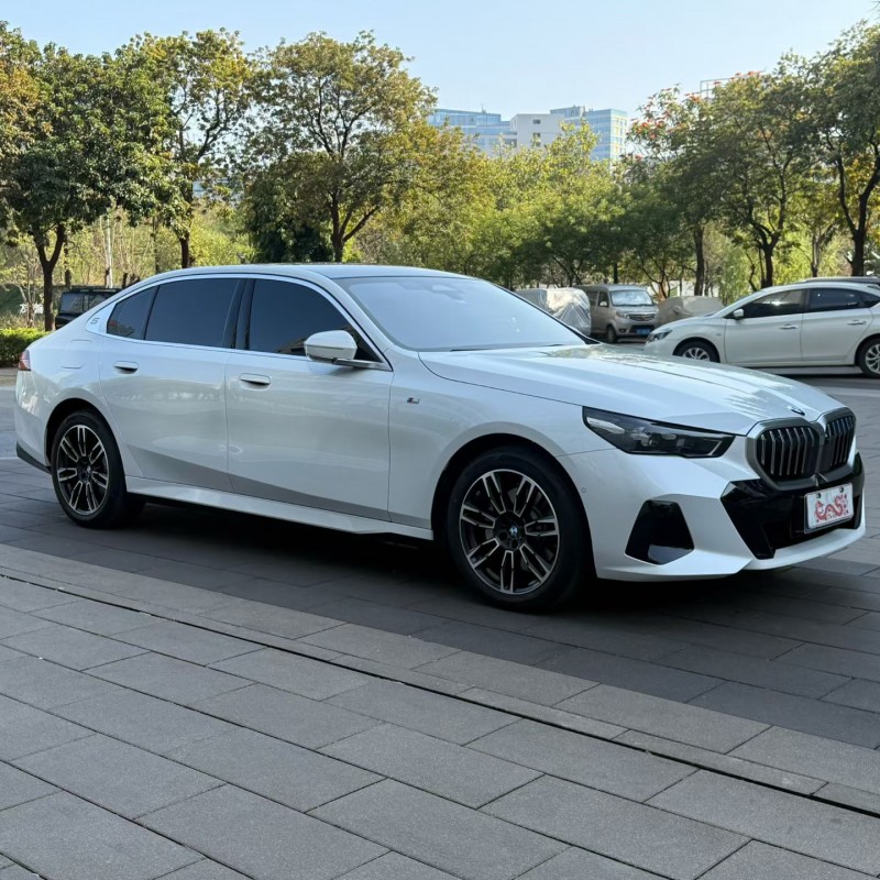佛山25年宝马5系2