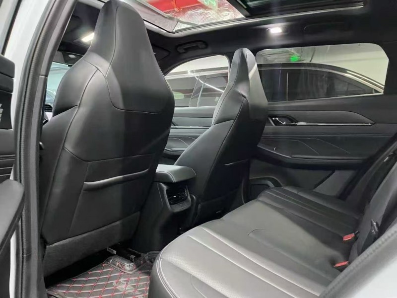 深圳25年东风风神6